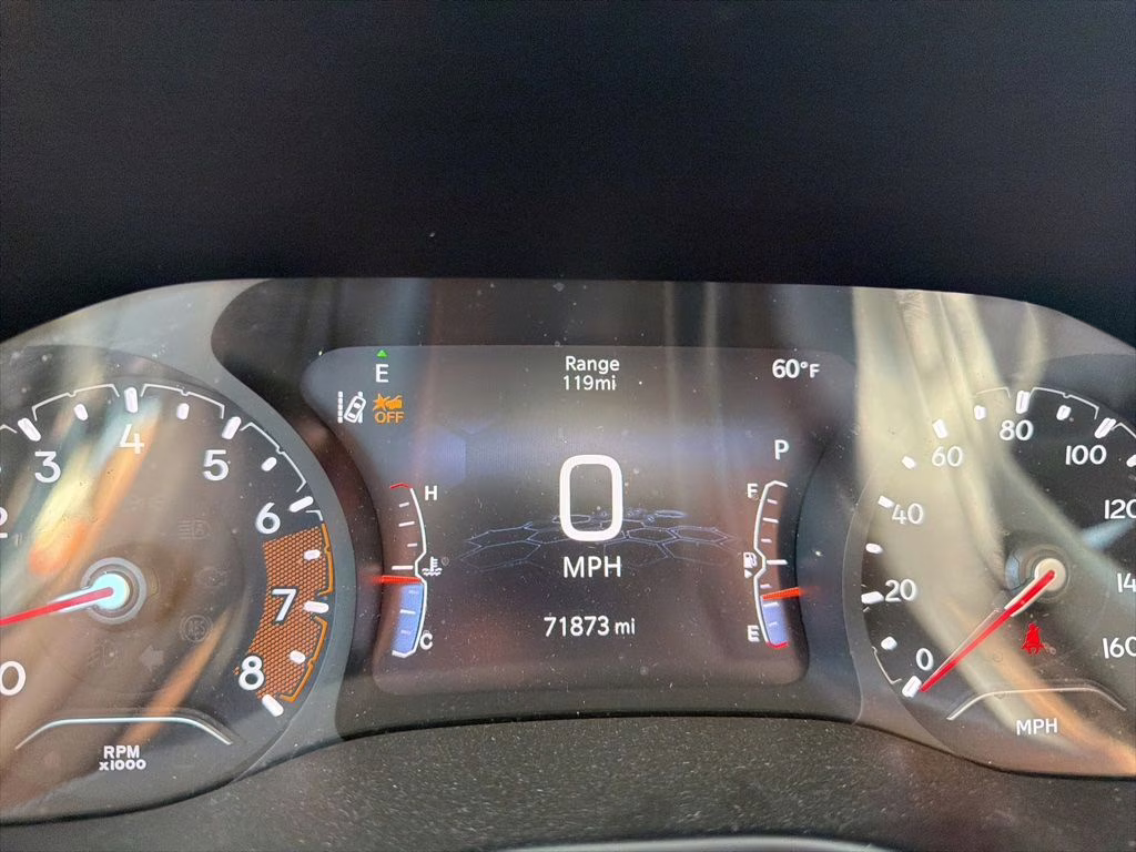 2022 Bright White Clearcoat Jeep Compass Latitude Lux 4X4 SUV