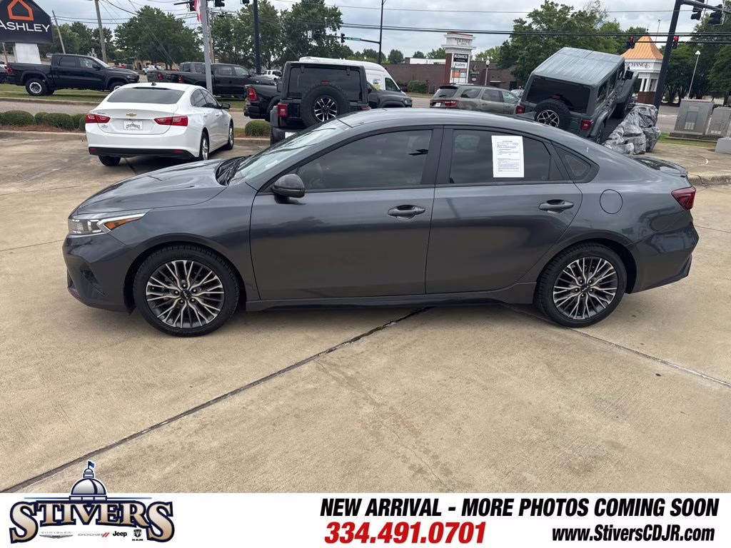 2022 Gravity Gray Kia Forte GT-Line FWD Sedan