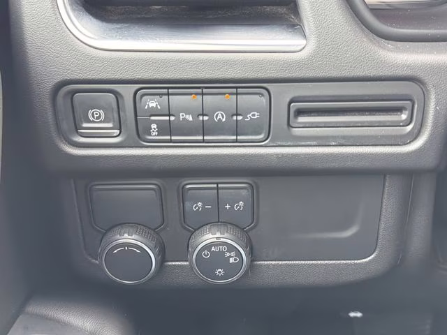 2021 Graywood Metallic Chevrolet Suburban Premier RWD SUV