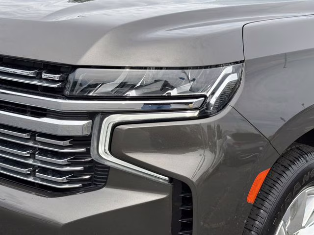 2021 Graywood Metallic Chevrolet Suburban Premier RWD SUV