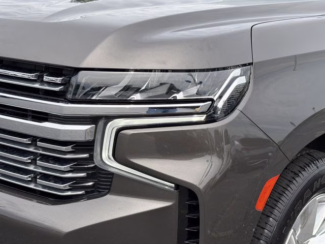 2021 Graywood Metallic Chevrolet Suburban Premier RWD SUV
