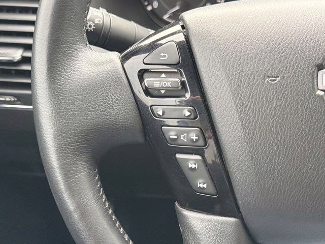 2021 Aspen White Tricoat Nissan Armada SL RWD SUV