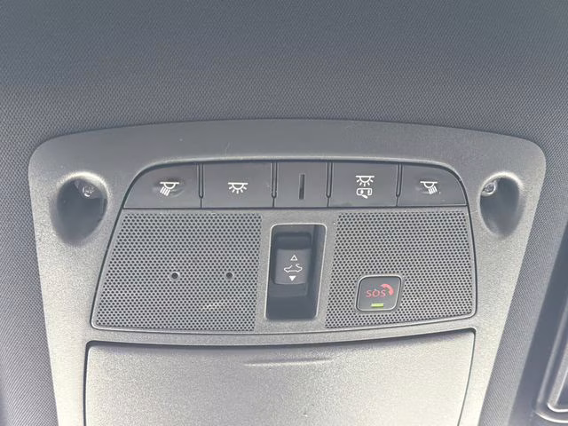 2021 Aspen White Tricoat Nissan Armada SL RWD SUV