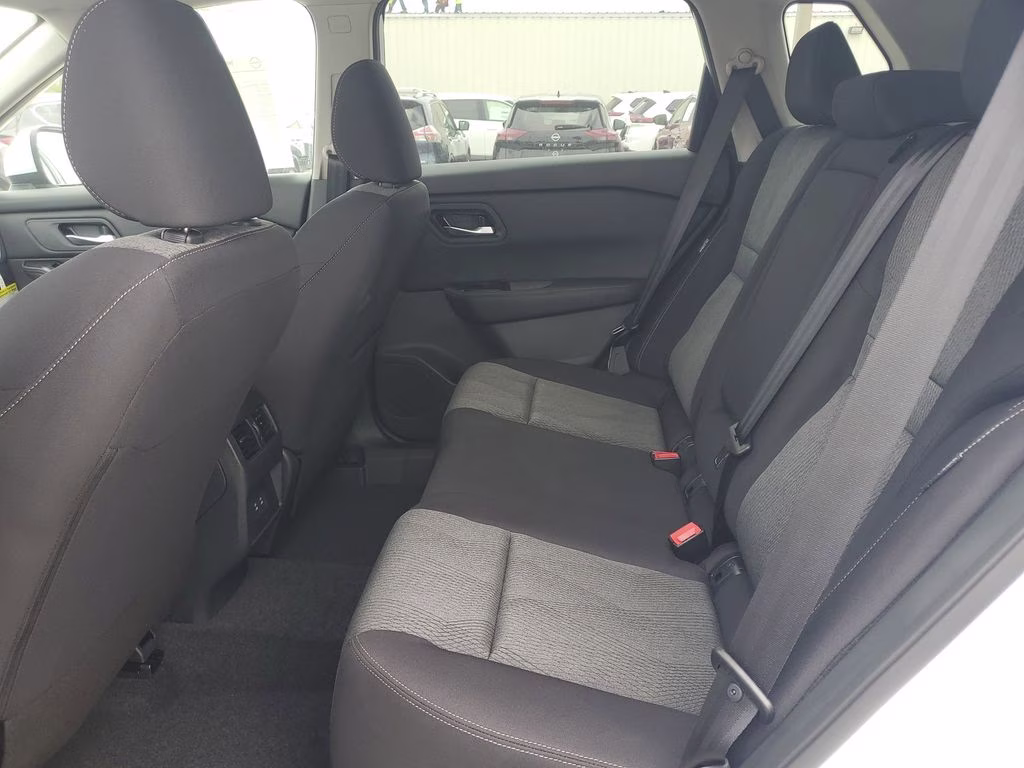 2026 Everest White Pearl Tricoat Nissan Rogue SV FWD SUV
