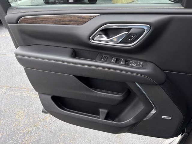 2021 Graywood Metallic Chevrolet Suburban Premier RWD SUV