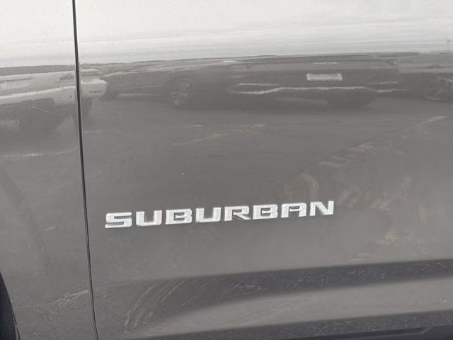 2021 Graywood Metallic Chevrolet Suburban Premier RWD SUV