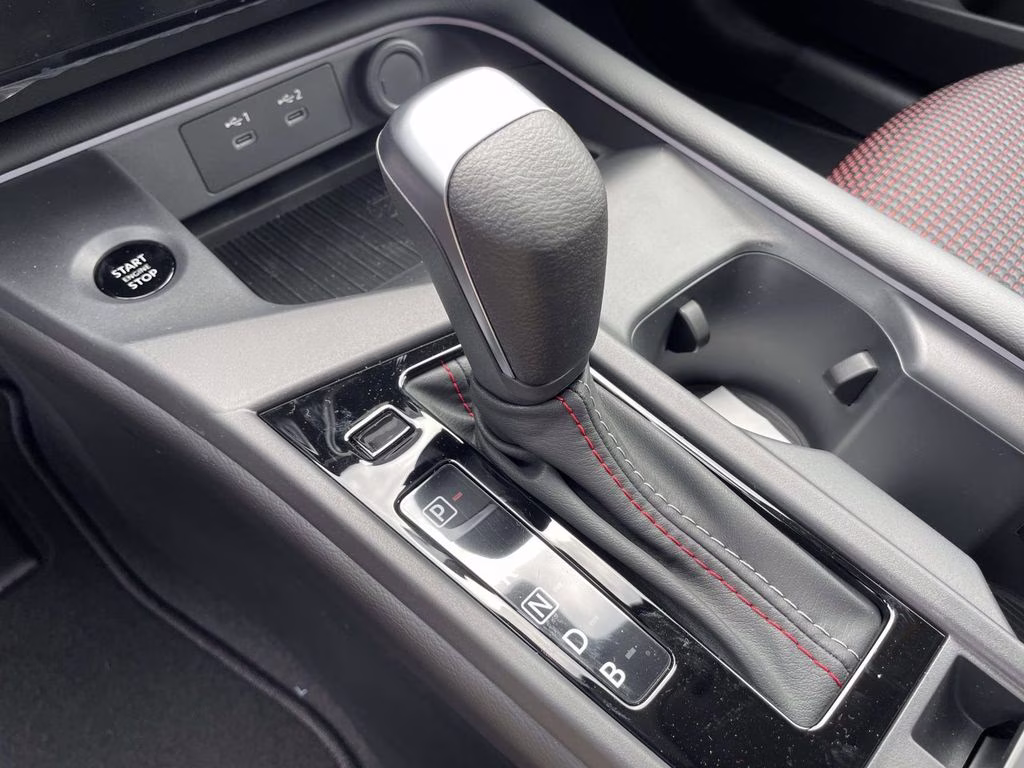 2026 Atlantic Gray/Super Black Nissan Sentra SR FWD Sedan