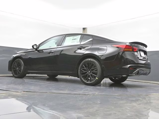 2026 Super Black Clearcoat Nissan Altima 2.5 SV FWD Sedan