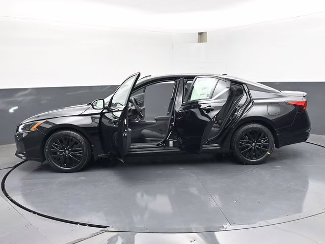 2026 Super Black Clearcoat Nissan Altima 2.5 SV FWD Sedan