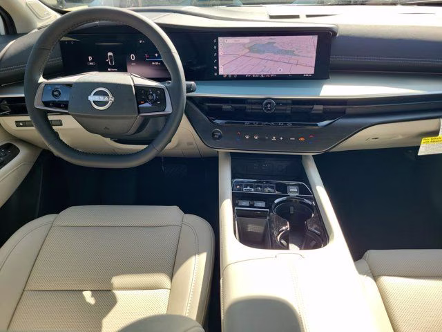 2026 Everest White Pearl Tricoat Nissan Murano SL AWD SUV