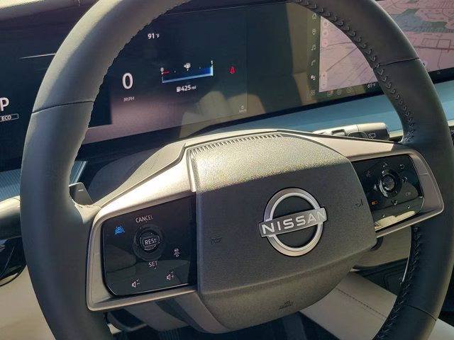 2026 Everest White Pearl Tricoat Nissan Murano SL AWD SUV