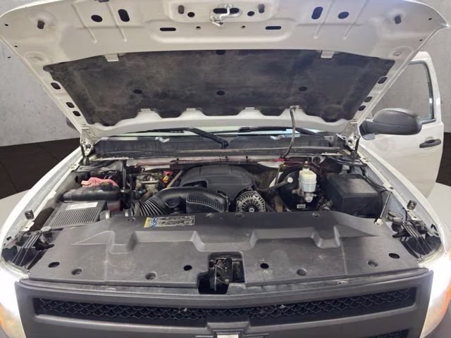 2008 Summit White Chevrolet Silverado 1500 Work Truck 4X4 Truck