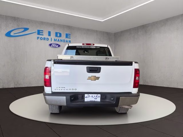 2008 Summit White Chevrolet Silverado 1500 Work Truck 4X4 Truck