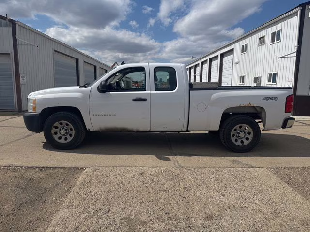2008 Summit White Chevrolet Silverado 1500 Work Truck 4X4 Truck