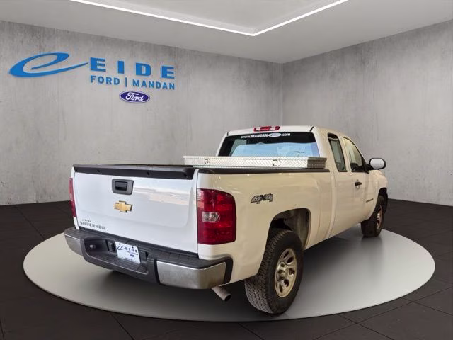 2008 Summit White Chevrolet Silverado 1500 Work Truck 4X4 Truck