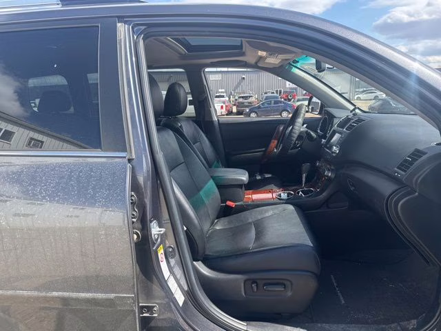 2012 Gray Toyota Highlander Limited 4X4 SUV