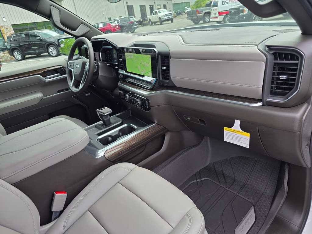 2026 Summit White Chevrolet Silverado 1500 RST 4X4 Truck