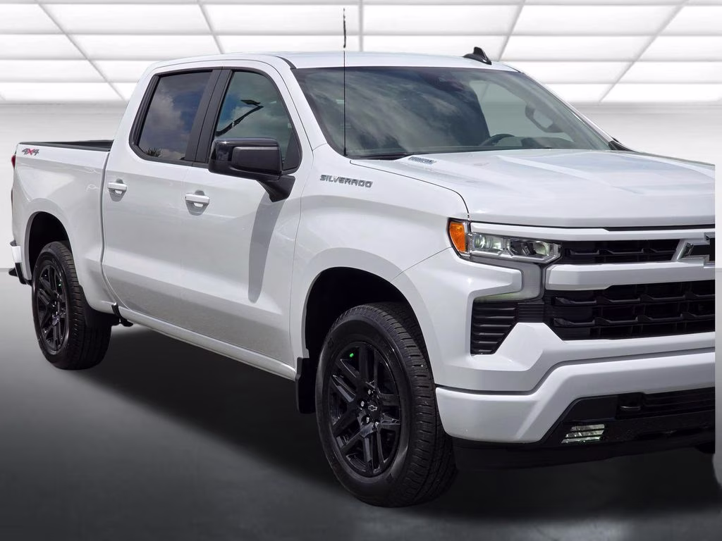 2026 Summit White Chevrolet Silverado 1500 RST 4X4 Truck