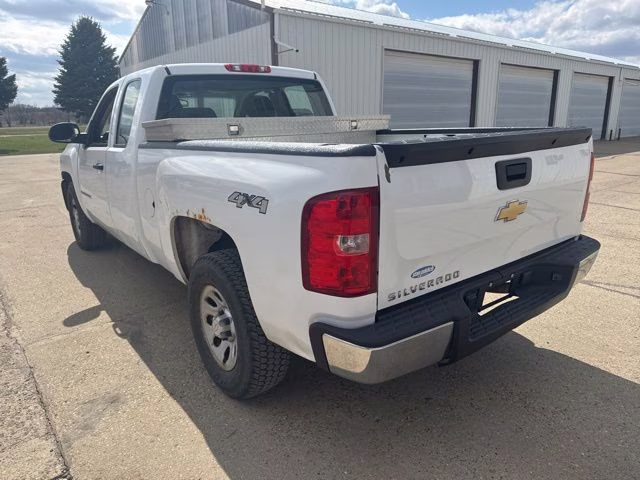 2008 Summit White Chevrolet Silverado 1500 Work Truck 4X4 Truck
