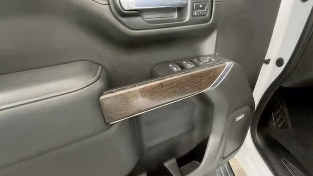 2021 White Frost Tricoat GMC Sierra 1500 Denali 4X4 Truck