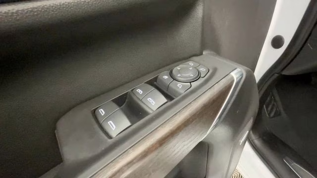 2021 White Frost Tricoat GMC Sierra 1500 Denali 4X4 Truck