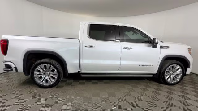 2021 White Frost Tricoat GMC Sierra 1500 Denali 4X4 Truck