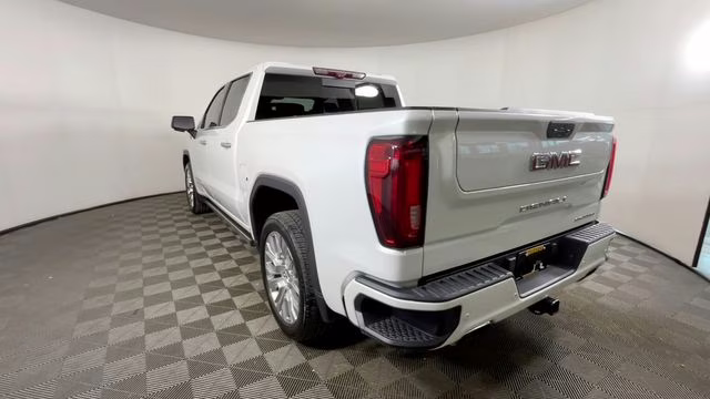 2021 White Frost Tricoat GMC Sierra 1500 Denali 4X4 Truck