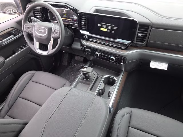 2026 Glacier White Tricoat GMC Sierra 1500 SLT 4X4 Truck