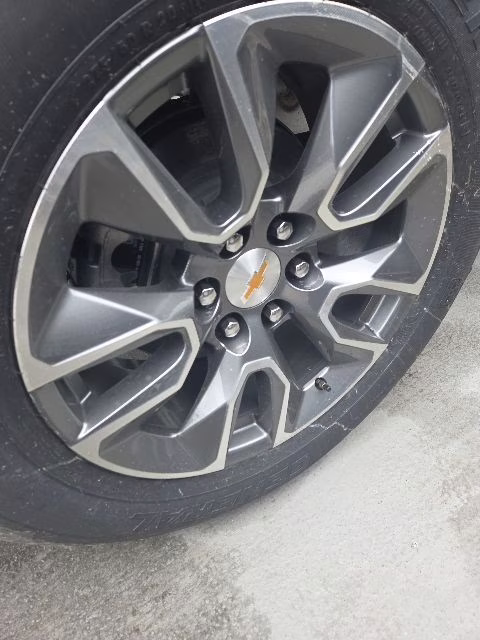 2026 Sterling Gray Metallic Chevrolet Silverado 1500 LT 4X4 Truck