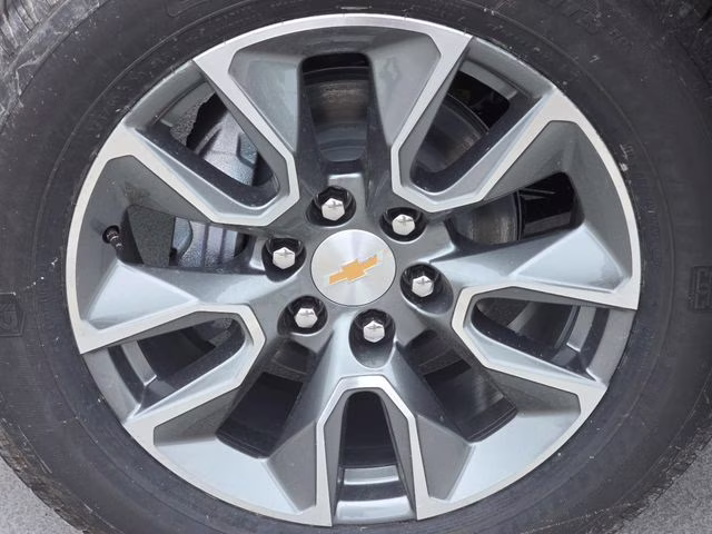 2026 Sterling Gray Metallic Chevrolet Silverado 1500 LT 4X4 Truck