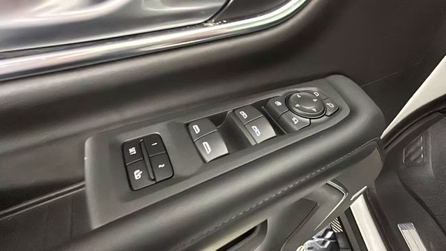 2022 Iridescent Pearl Tricoat Chevrolet Tahoe Z71 4X4 SUV