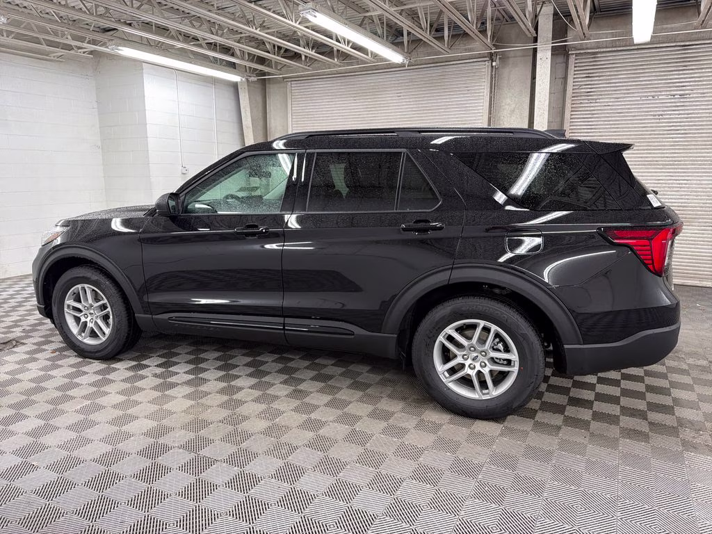 2026 AGATE BLACK Ford Explorer Active RWD SUV