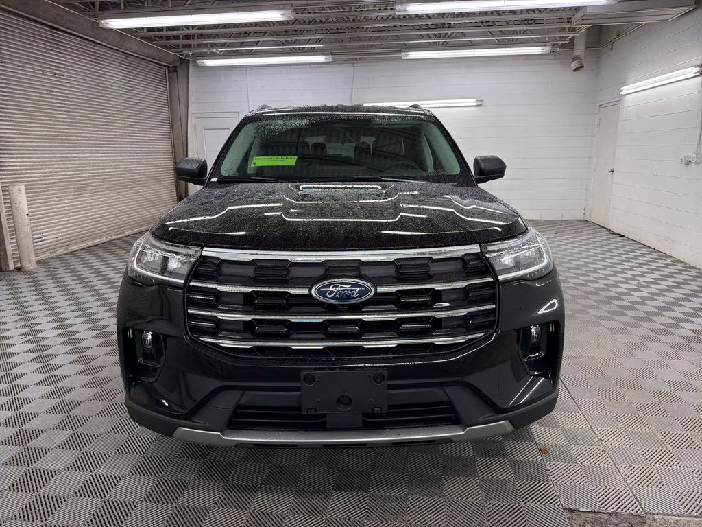 2026 AGATE BLACK Ford Explorer Active RWD SUV