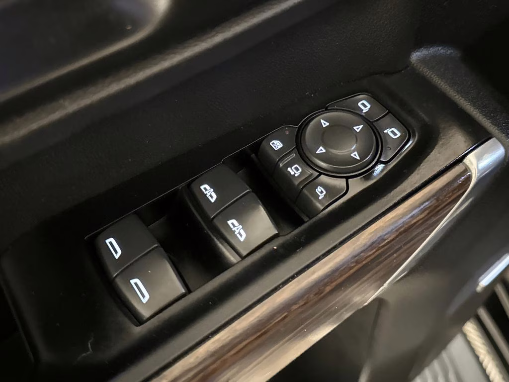 2020 Black Chevrolet Silverado 2500HD High Country 4X4 Truck