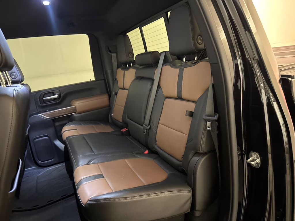 2020 Black Chevrolet Silverado 2500HD High Country 4X4 Truck