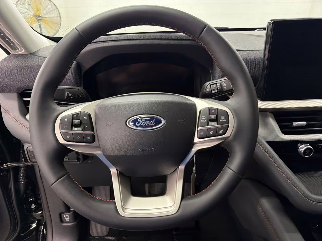 2026 AGATE BLACK Ford Explorer Active RWD SUV