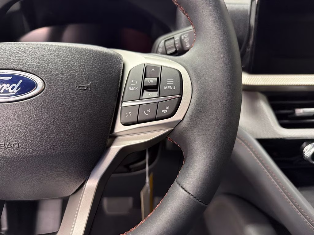 2026 AGATE BLACK Ford Explorer Active RWD SUV