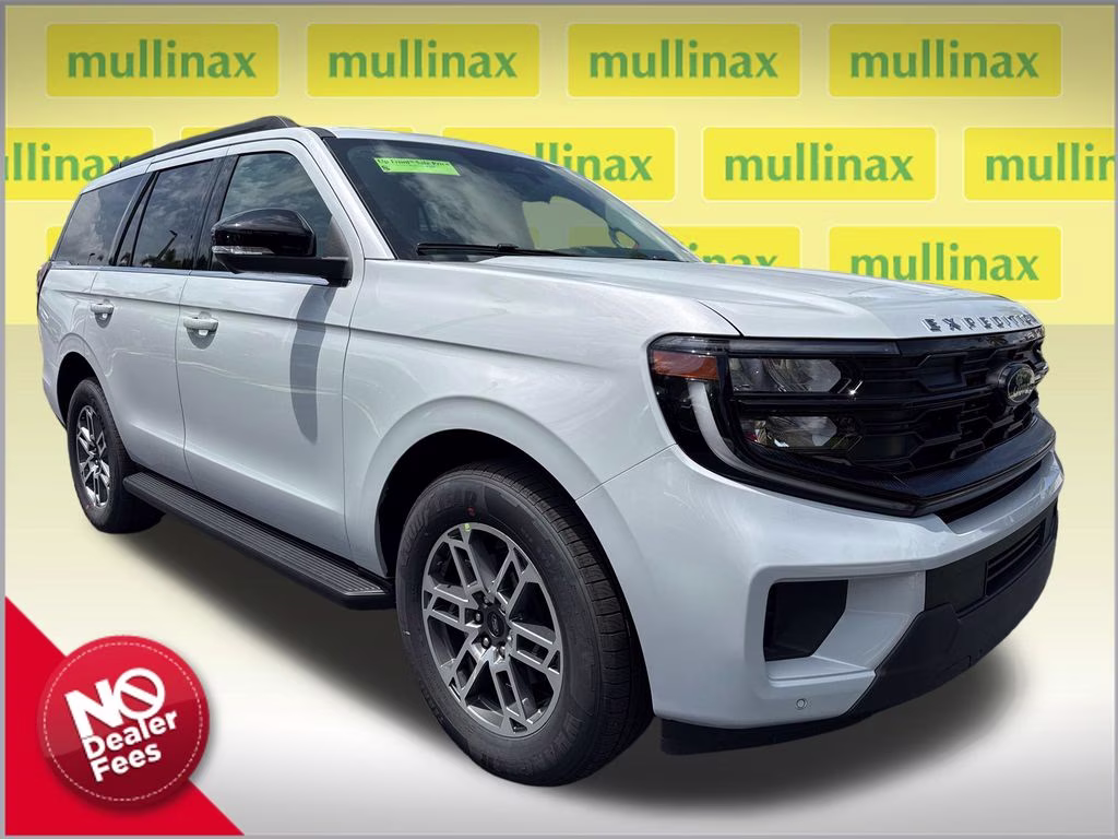 2026 Space Silver Metallic Ford Expedition Active RWD SUV