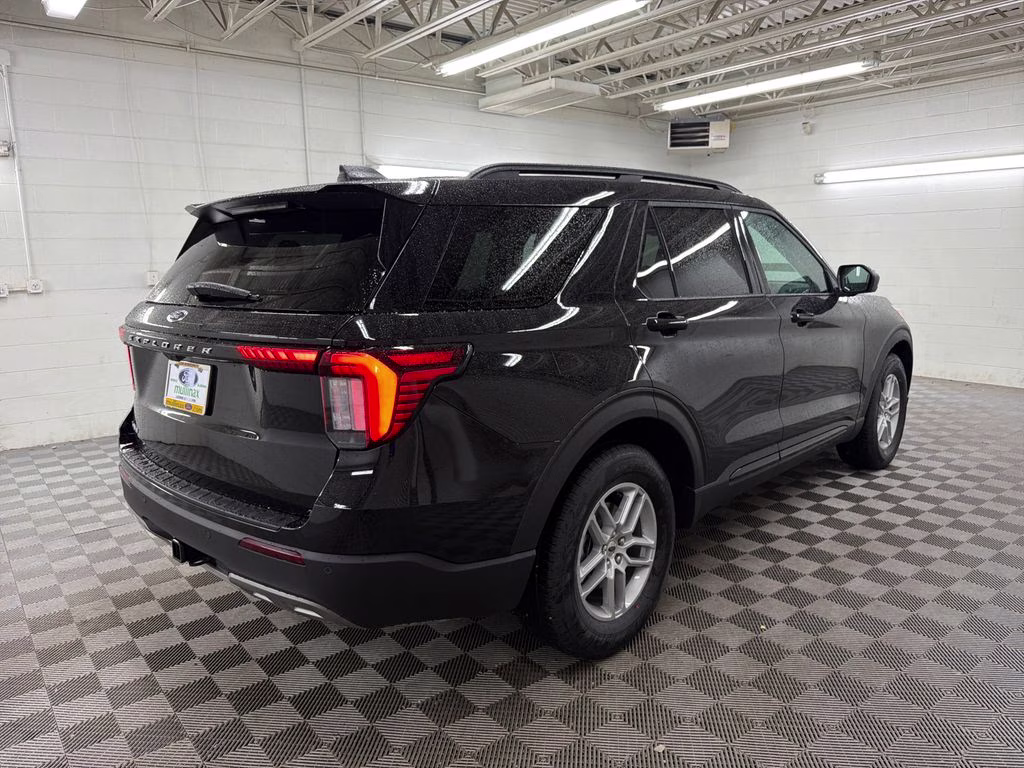 2026 AGATE BLACK Ford Explorer Active RWD SUV