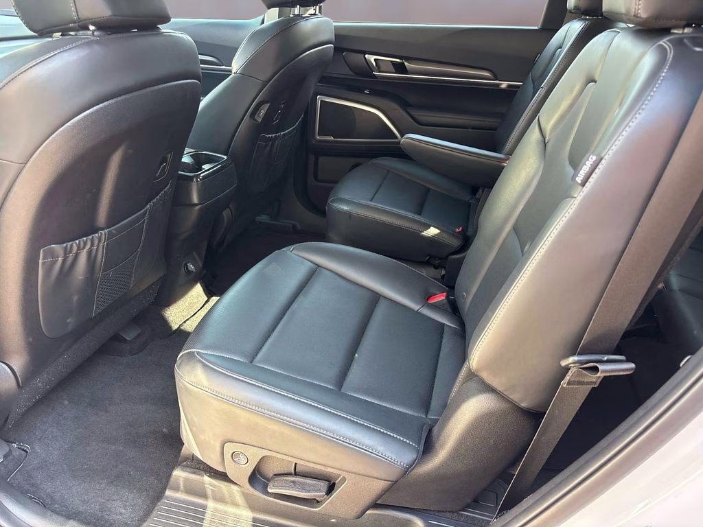 2025 Glacial White Pearl Kia Telluride S AWD SUV