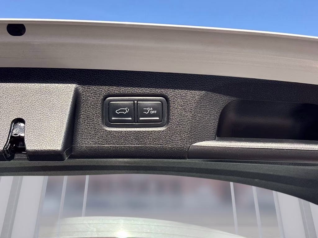2025 Glacial White Pearl Kia Telluride S AWD SUV