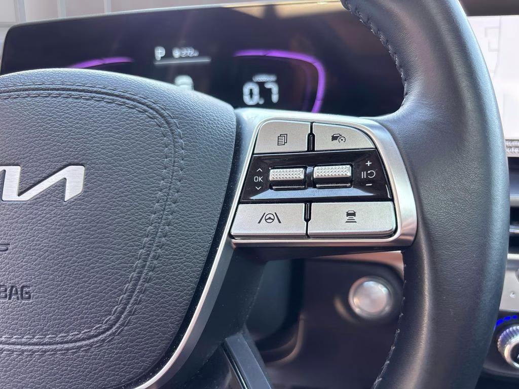 2025 Glacial White Pearl Kia Telluride S AWD SUV