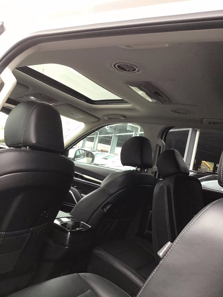 2025 Glacial White Pearl Kia Telluride S AWD SUV