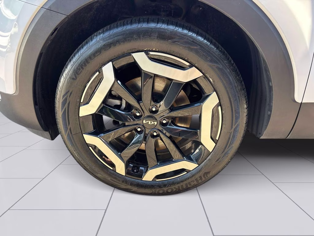 2025 Glacial White Pearl Kia Telluride S AWD SUV