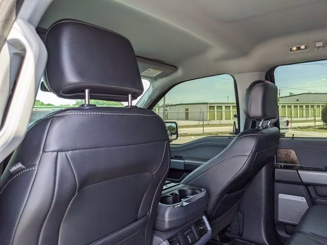 2023 Azure Gray Metallic Ford F-150 Lariat 4X4 Truck