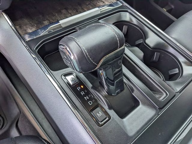 2023 Azure Gray Metallic Ford F-150 Lariat 4X4 Truck