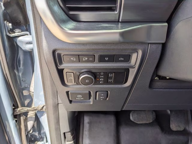 2023 Azure Gray Metallic Ford F-150 Lariat 4X4 Truck