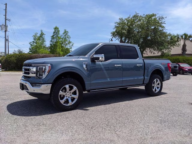 2023 Azure Gray Metallic Ford F-150 Lariat 4X4 Truck