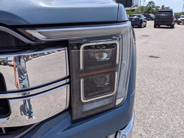 2023 Azure Gray Metallic Ford F-150 Lariat 4X4 Truck