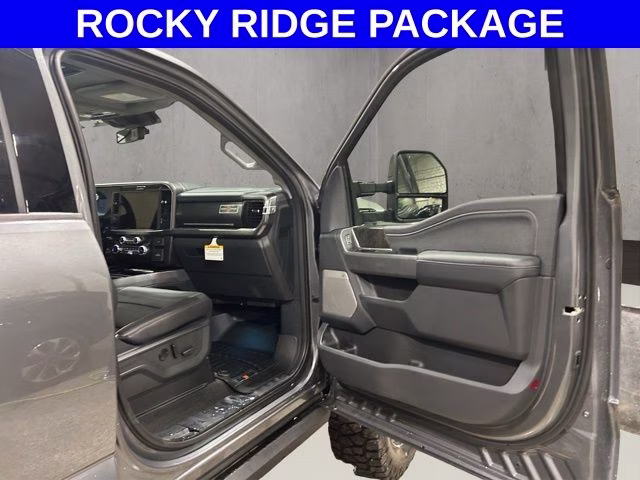 2026 Carbonized Gray Metallic Ford Super Duty F-250 SRW Lariat ROCKY RIDGE 4X4 Truck
